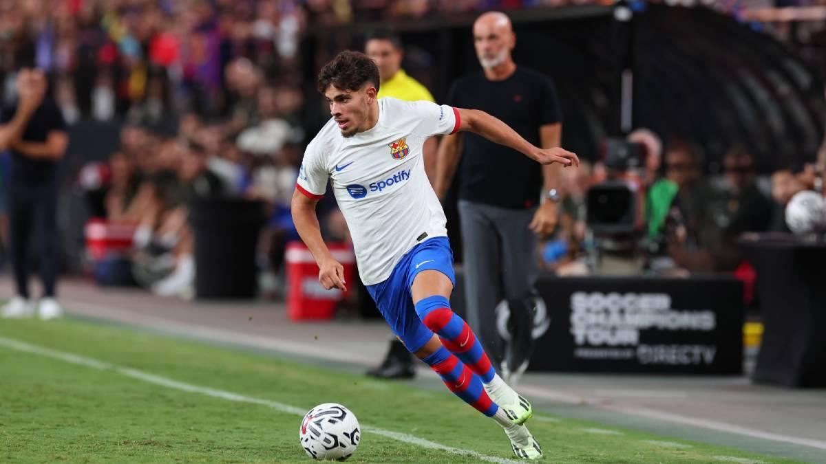 اللاعب المغربي عبدالصمد الزلزولي يدرس مغادرة برشلونة والانتقال إلى بيتيس