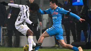 Lozano durante un acción del encuentro ante la Juve Lozano durante un acción del encuentro ante la Juve