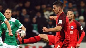Luka Jovic está realizando una gran temporada en el Eintracht de Frankfurt Luka Jovic está realizando una gran temporada en el Eintracht de Frankfurt