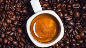 Tomar café podría reducir el riesgo de los diabéticos de desarrollar retinopatía diabética