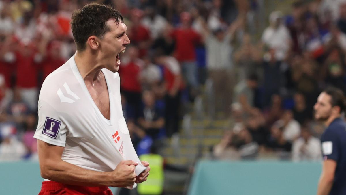 Andreas Christensen celebra su gol ante Francia en el Mundial de Qatar 2022