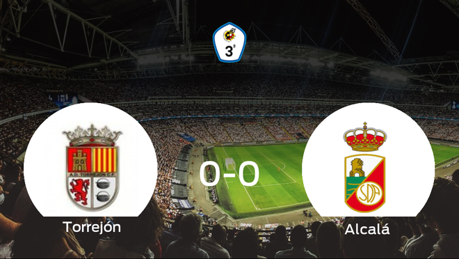El Torrejón CF y el RSD Alcalá se reparten los puntos en un partido sin goles (0-0) El Torrejón CF y el RSD Alcalá se reparten los puntos en un partido sin goles (0-0)