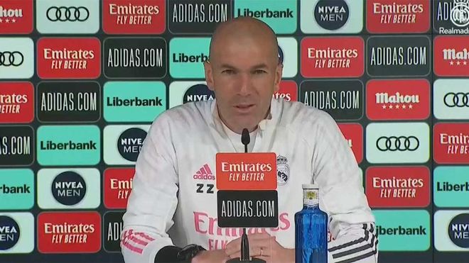 Zidane, durante una rueda de prensa Zidane, durante una rueda de prensa