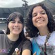 Alba González y Alba Puchades, en un concierto de Coldplay en Bruselas en agosto del 2022.