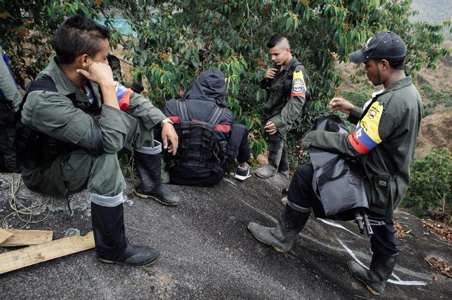 El ejército colombiano abate al menos a ocho disidentes de las FARC