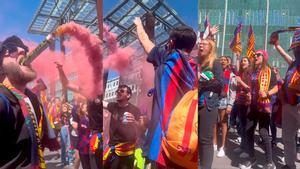 ¡Ambientazo en Eindhoven! Así anima la afición pocas horas antes de la gran final...