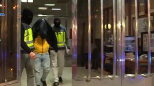 La Policía detiene en Sevilla a un hombre por el lanzamiento de la barra de PVC a Joan Jordán