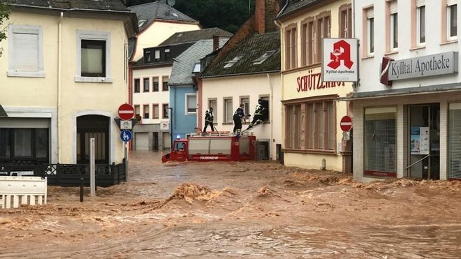 Dantescas inundaciones en Alemania Dantescas inundaciones en Alemania