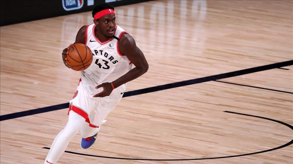 Tres integrantes de los Toronto Raptors han contraído la covid-19