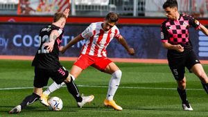 El Almería ha de vencer para mantenerse en la disputa por el liderato del torneo El Almería ha de vencer para mantenerse en la disputa por el liderato del torneo
