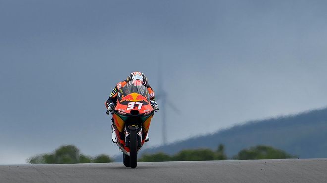 Pedro Acosta se lleva la victoria de Moto3 del GP de Portugal Pedro Acosta se lleva la victoria de Moto3 del GP de Portugal