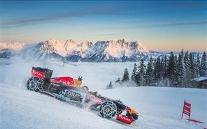 Verstappen, en acción Verstappen, en acción