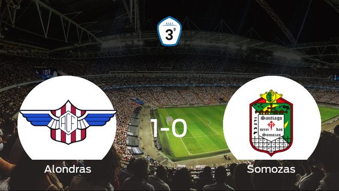 El Alondras se hace fuerte en casa y consigue vencer al Somozas (1-0) El Alondras se hace fuerte en casa y consigue vencer al Somozas (1-0)