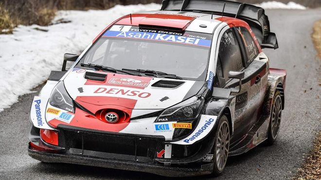 Ogier durante la tercera jornada del Rally de Montecarlo Ogier durante la tercera jornada del Rally de Montecarlo