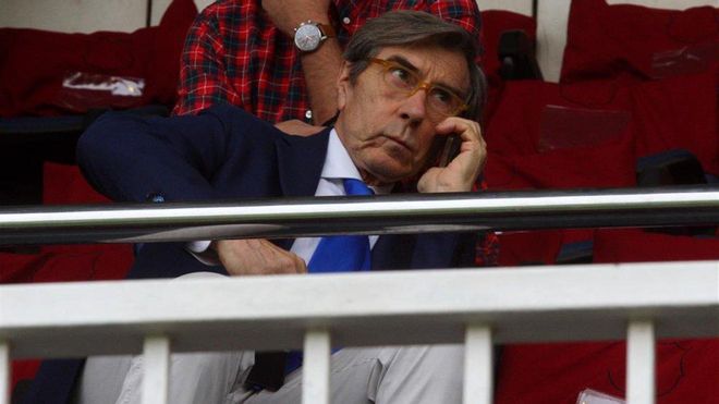 Ariedo Braida dejó la dirección deportiva del Barça Ariedo Braida dejó la dirección deportiva del Barça