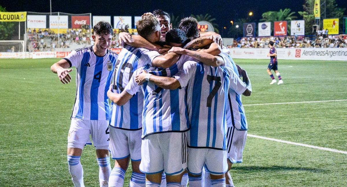 Los jugadores de Argentina durante la celebración de un gol