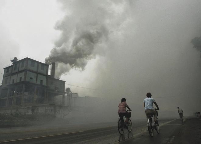 La contaminación ya mata 15 veces más que las guerras y los asesinatos, según un informe