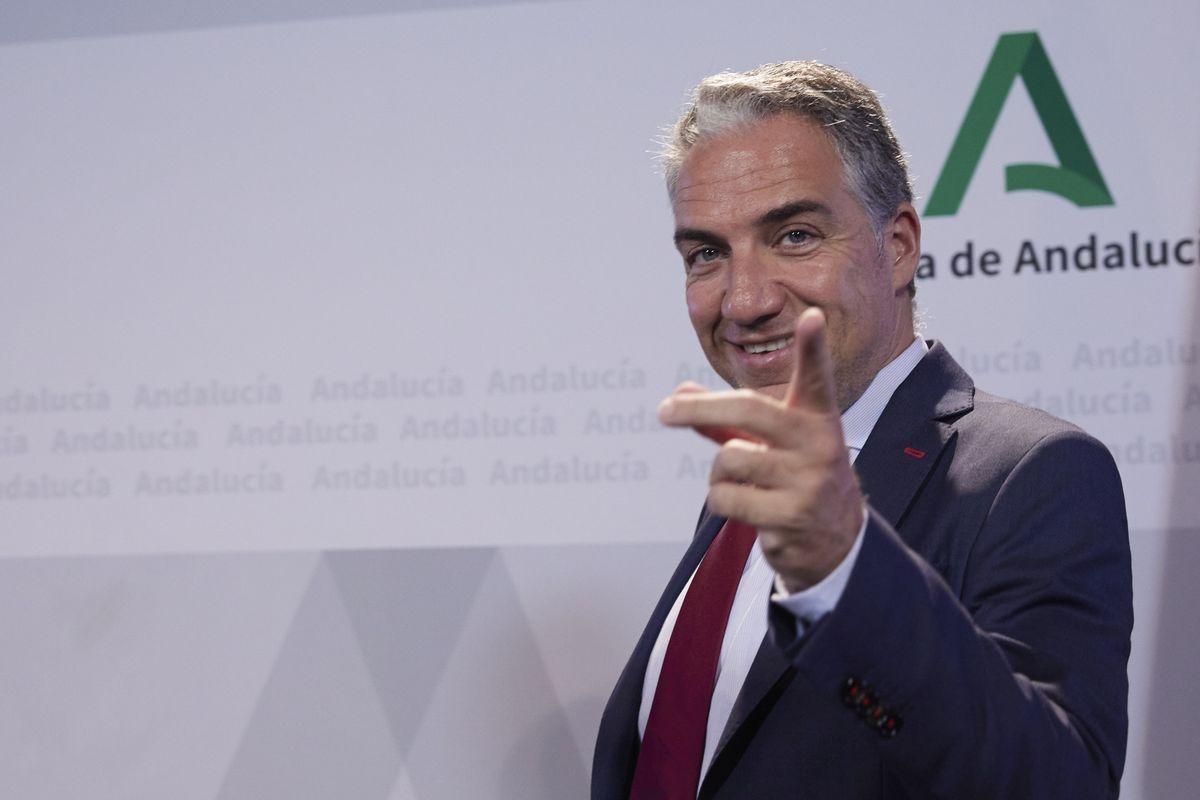 El consejero de Presidencia de la Junta de Andalucía, Elías Bendodo, durante la rueda de prensa tras el Consejo de Gobierno de la Junta de Andalucía en el Palacio de San Telmo, a 5 de julio de 2022.
