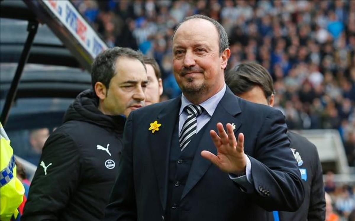 Benítez aún no se ve dirigiendo a la selección española Benítez aún no se ve dirigiendo a la selección española