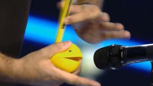 Got Talent: Juanjo deja sin palabras a Risto Mejide con su Otamatone Got Talent: Juanjo deja sin palabras a Risto Mejide con su Otamatone