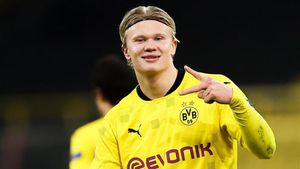 Haaland celebrando uno de los goles que le marcó al Brujas en la Champions League el pasado martes Haaland celebrando uno de los goles que le marcó al Brujas en la Champions League el pasado martes