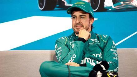 Fernando Alonso busca la 33 en el Circuit