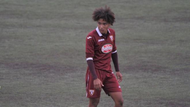 Aaron Ciammaglichella (Torino) - Mediocentro, 17 años