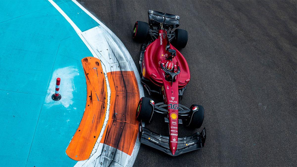 Ferrari eliminará la capa de brillo sobre el color rojo del F1-75 para bajar de peso