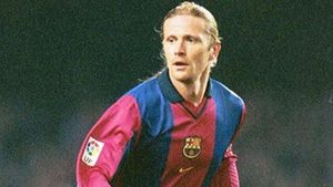 Petit jugó en el Barça durante la temporada 2000-2001 Petit jugó en el Barça durante la temporada 2000-2001