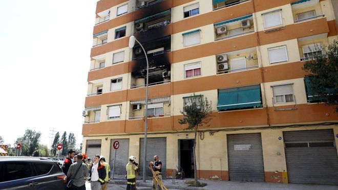 Una mujer muere en el incendio de su casa en Valencia