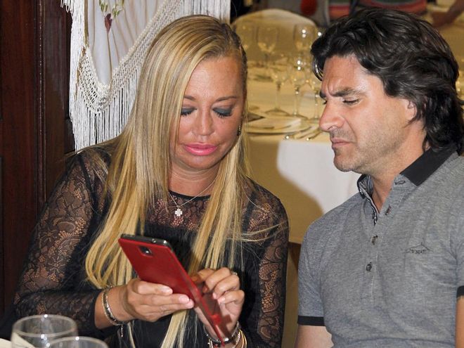 Belén Esteban vuelve a demandar a Toño Sanchís y amenaza con llevarlo a la cárcel Belén Esteban vuelve a demandar a Toño Sanchís y amenaza con llevarlo a la cárcel
