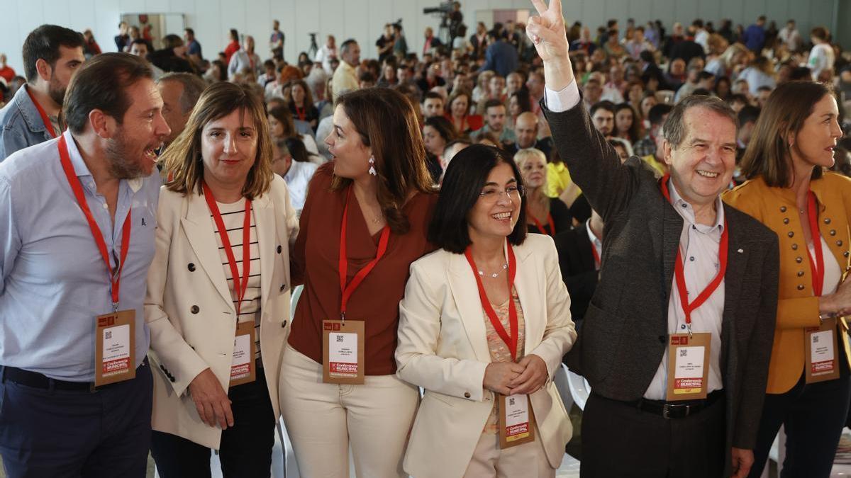 El PSOE propone vetar pisos los turísticos y que los auntamientos multen ya a los puteros