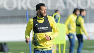 Étienne Capoué durante una sesión de entrenamiento del Villarreal. Étienne Capoué durante una sesión de entrenamiento del Villarreal.