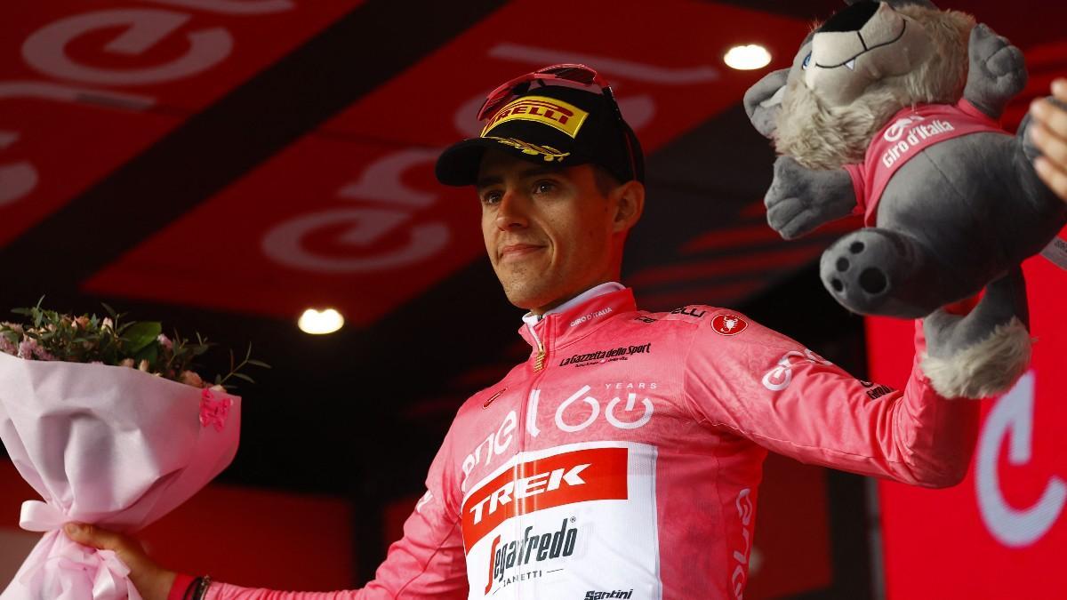 Juan Pedro López, en el podio del Giro