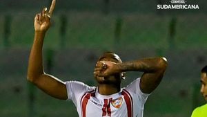 Stephens celebra su gol para el Aragua. Stephens celebra su gol para el Aragua.