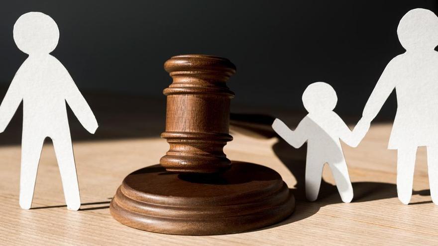 Condenado en Vigo a indemnizar con 35.000 euros su exesposa por el trabajo doméstico colgante el matrimonio