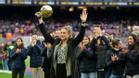 Continúan los momentos históricos para Alexia: ovacionada en el Camp Nou y con el Balón de Oro en sus manos