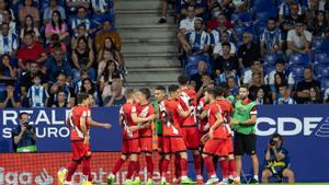 Resumen, goles y highlights del Espanyol 0-2 Rayo Vallecano de la jornada 2 de la Liga Santander