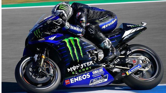Viñales rueda con la Yamaha en Jerez Viñales rueda con la Yamaha en Jerez