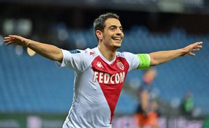 Ben Yedder celebrando uno de sus goles. Ben Yedder celebrando uno de sus goles.