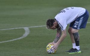 El nuevo tatuaje de Messi le cubre toda la pierna izquierda El nuevo tatuaje de Messi le cubre toda la pierna izquierda