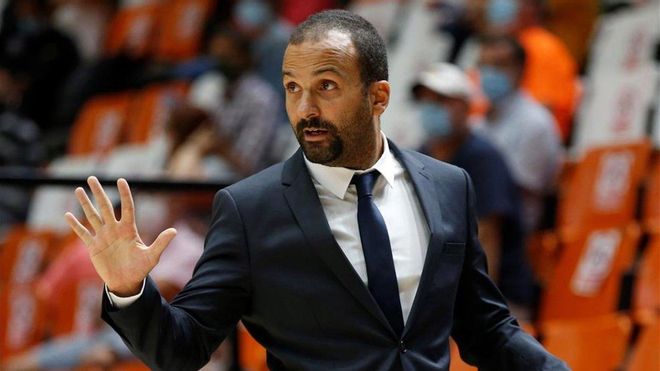 El técnico del ASVEL, TJ Parker, uno de los infectados por coronavirus El técnico del ASVEL, TJ Parker, uno de los infectados por coronavirus