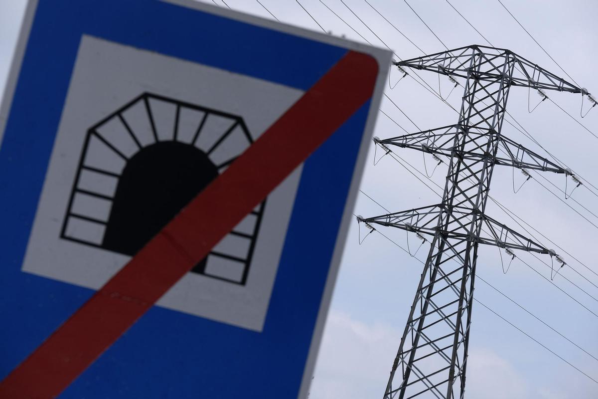 La electricidad baja mañana un 5,6 %, hasta los 191 €/MWh