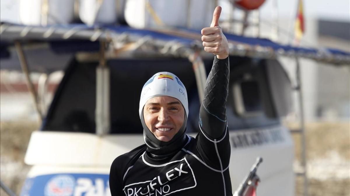 David Meca cumplió el objetivo de cruzar el Estrecho, por tercera vez en su carrera David Meca cumplió el objetivo de cruzar el Estrecho, por tercera vez en su carrera
