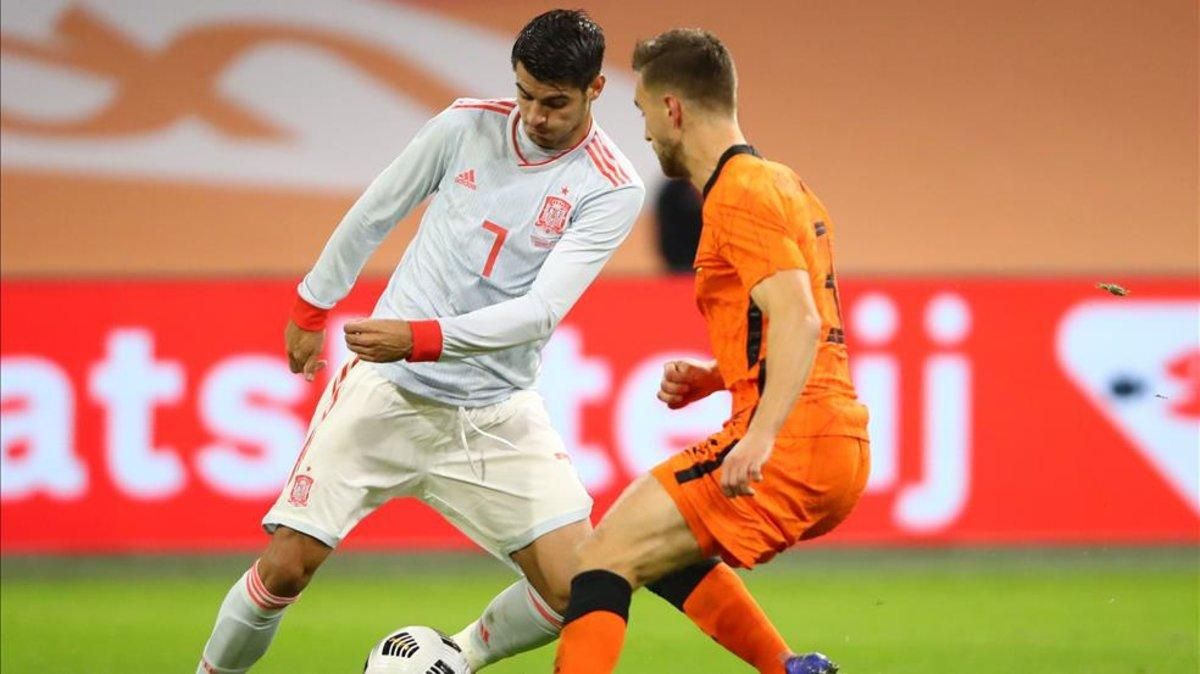 Morata fue de los mejores de España y asistió a Canales en el gol Morata fue de los mejores de España y asistió a Canales en el gol