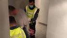Momento en que la Guardia Civil detiene al presunto autor de la muerte de un niño de nueve años en La Rioja