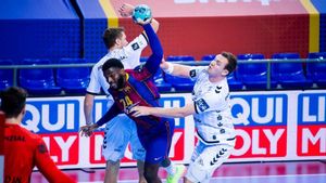 Dika Mem fue uno de los faros del Barça en ataque Dika Mem fue uno de los faros del Barça en ataque