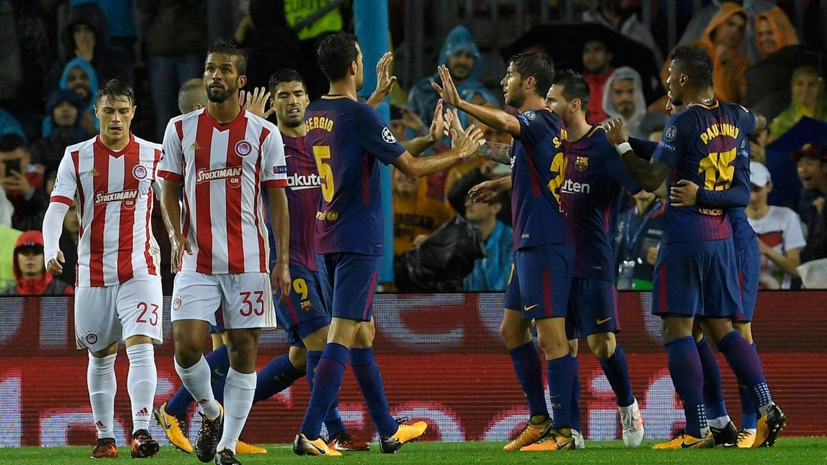LACHAMPIONS | FC Barcelona - Olympiacos (3-1): El gol en propia puerta de Nikolau