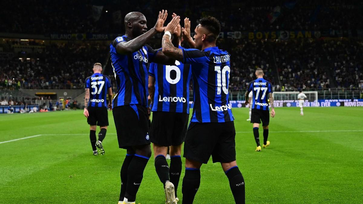 Romelu Lukaku y Lautaro Martínez celebran un gol del Inter Romelu Lukaku y Lautaro Martínez celebran un gol del Inter