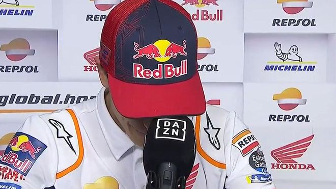 Márquez rompió a llorar en plena entrevista Márquez rompió a llorar en plena entrevista